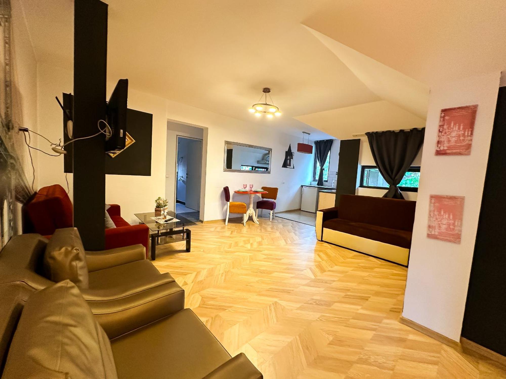 The Vintage - Wonderful Apartment In Best Location Craiova Exterior photo
